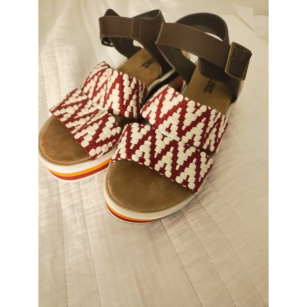 MUK LUKS Groove Music Platform Sandals Women 7 Red White Retro Boho Ankle Strap